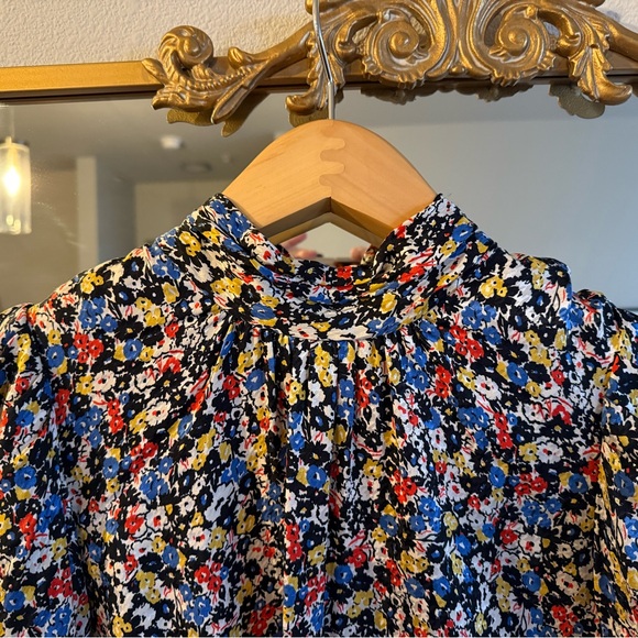 Veronica Beard VB Mena Ditsy Floral Silk Blouse Size - Picture 2 of 4